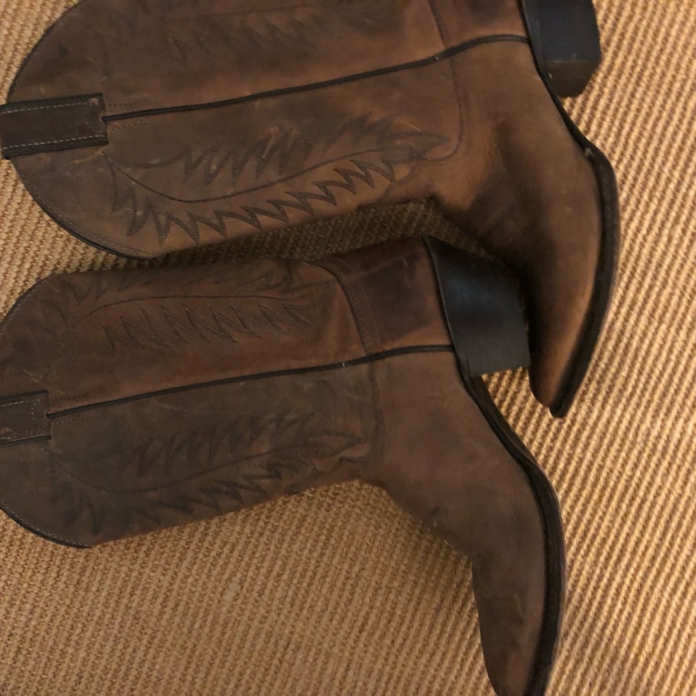 Justin’s distressed Cowboy Boots